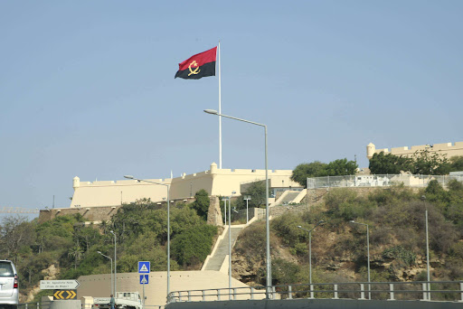 Angola aproveita extensão da linha de crédito portuguesa e pede emprestados mais 304,8 milhões de euros