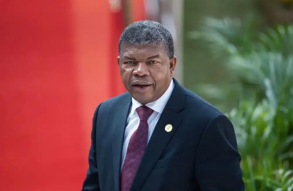 Mexidas previstas nos estatutos do MPLA podem dar a João Lourenço a possibilidade de concorrer para mais um mandato na liderança do partido