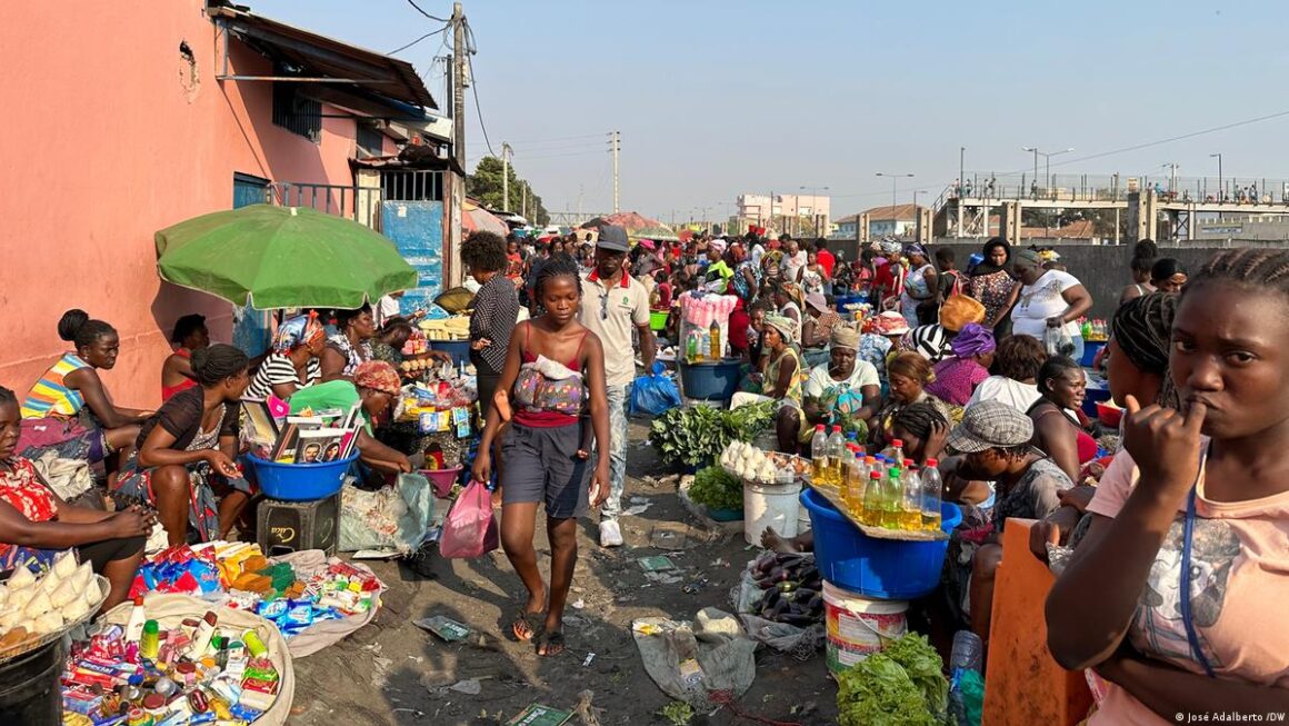 “Fuga ao fisco resulta da informalidade da economia angolana”, diz economista