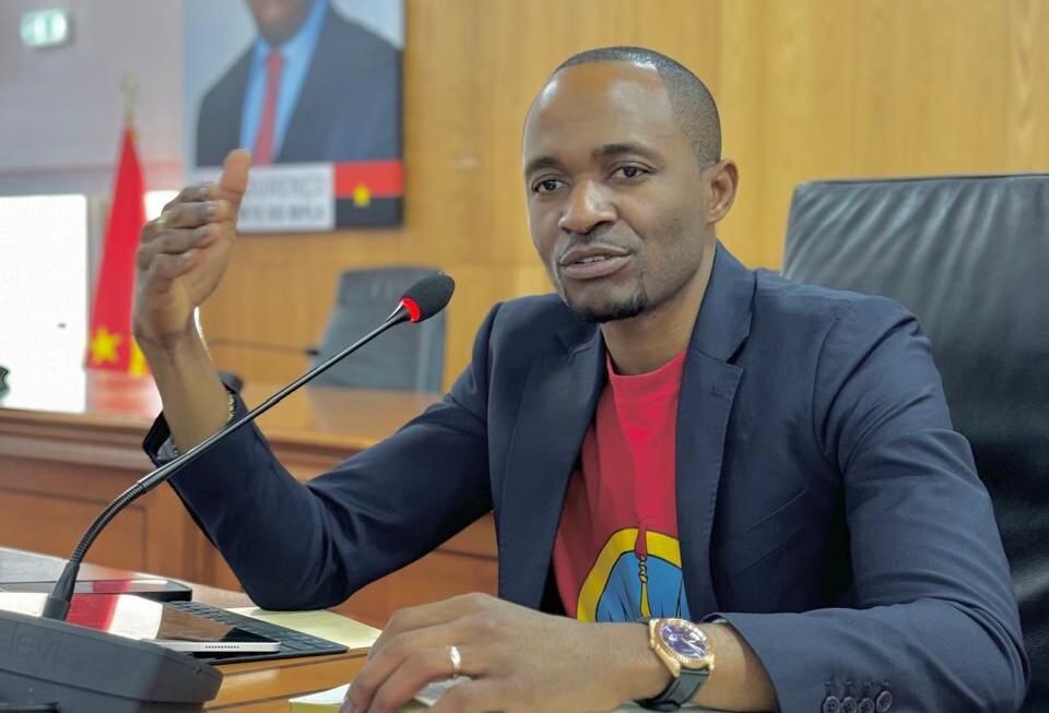 Crispiniano dos Santos no Moxico Leste e Auzílio Jacob no Icolo e Bengo: João Lourenço nomeia novos governadores provinciais