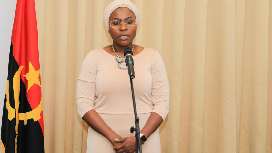 Dalva Ringote é nova embaixadora de Angola na China