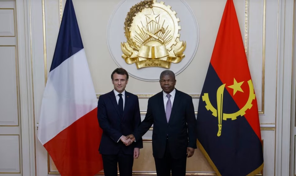 Lourenço e Macron encontram-se em Paris com cooperação bilateral e conflitos em África na agenda