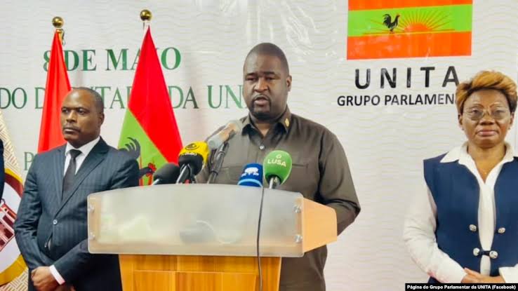 Aumento Salarial da Função Pública em Angola: UNITA Diz que Governo Angolano Está Mentir e Que Não existem Pendências na Assembleia Nacional que Impeçam a Execução do Orçamento