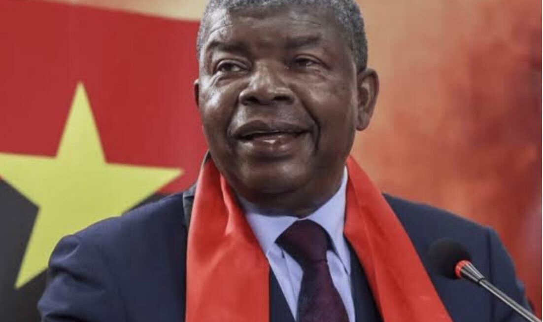 JOÃO LOURENÇO EM MODO DE LIMPEZA INTERNA: PRESIDENTE PREPARA-SE PARA DESCARTAR FIGURAS QUE MANCHARAM A SUA GOVERNAÇÃO