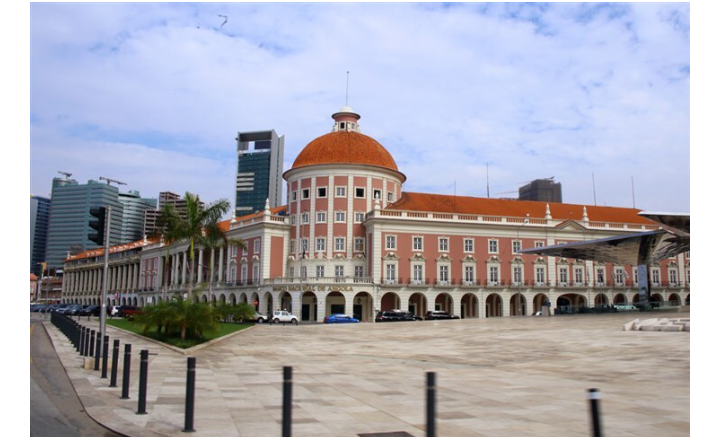 BNA: Endividamento do sector público não financeiro somou 1,4 biliões kz, com a administração pública a consumir 67,5% e as empresas públicas 32,5%