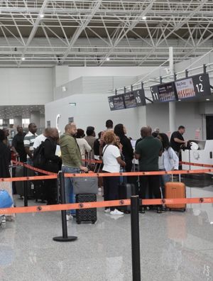 Verão europeu faz disparar preços das passagens aéreas
