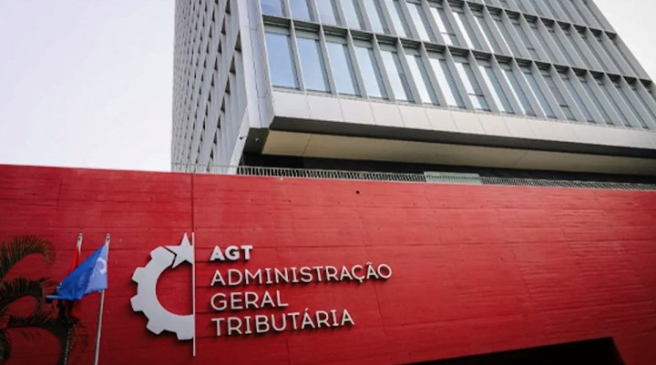 AGT suspende NIF de contabilistas e despachantes oficiais em situação de incumprimento a partir de Julho