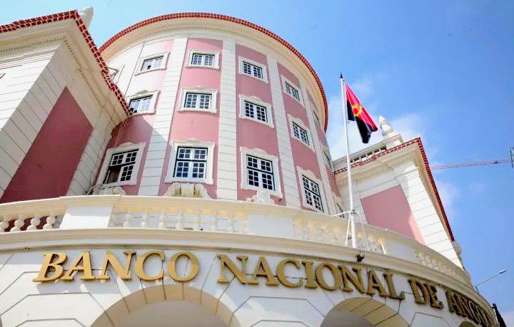 BNA e Gemcorp: o contrato que empurra até 2030 a gestão de bilhões — e reacende a polémica
