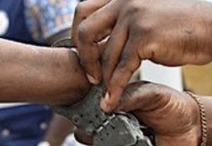 Dois detidos suspeitos de matar e alimentar-se de seis pessoas em Angola
